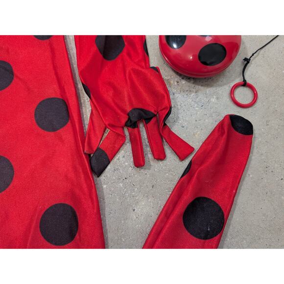 Miraculous Ladybug Costume size Small (4/5) - Picture 5 of 5